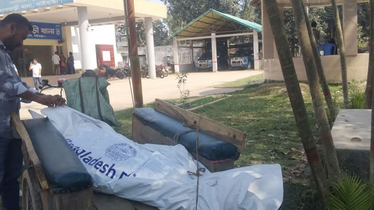 ৭ মাসের অন্তঃসত্ত্বা গৃহবধূর মরদেহ উদ্ধার, শ্বশুর গ্রেপ্তার