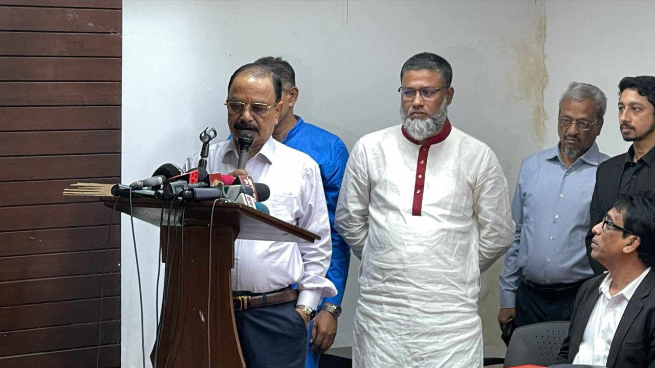 দীর্ঘ বিরতির পর কেন মন্ত্রীদের বাড়িতে আক্রমণ, প্রশ্ন গয়েশ্বরের