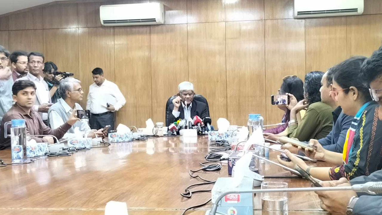 ৯৭ টাকা ৯২ পয়সা দরে ১০ হাজার টন মসুর ডাল কিনবে সরকার