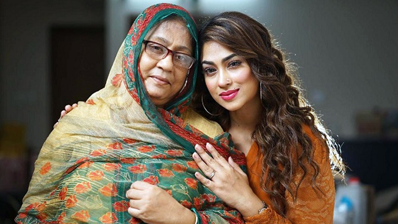 মেয়েটা আগে ভালোই ছিল : পপির মা