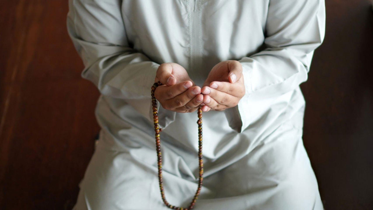 দোয়া কবুলের জন্য যে নিয়মগুলো মানবেন