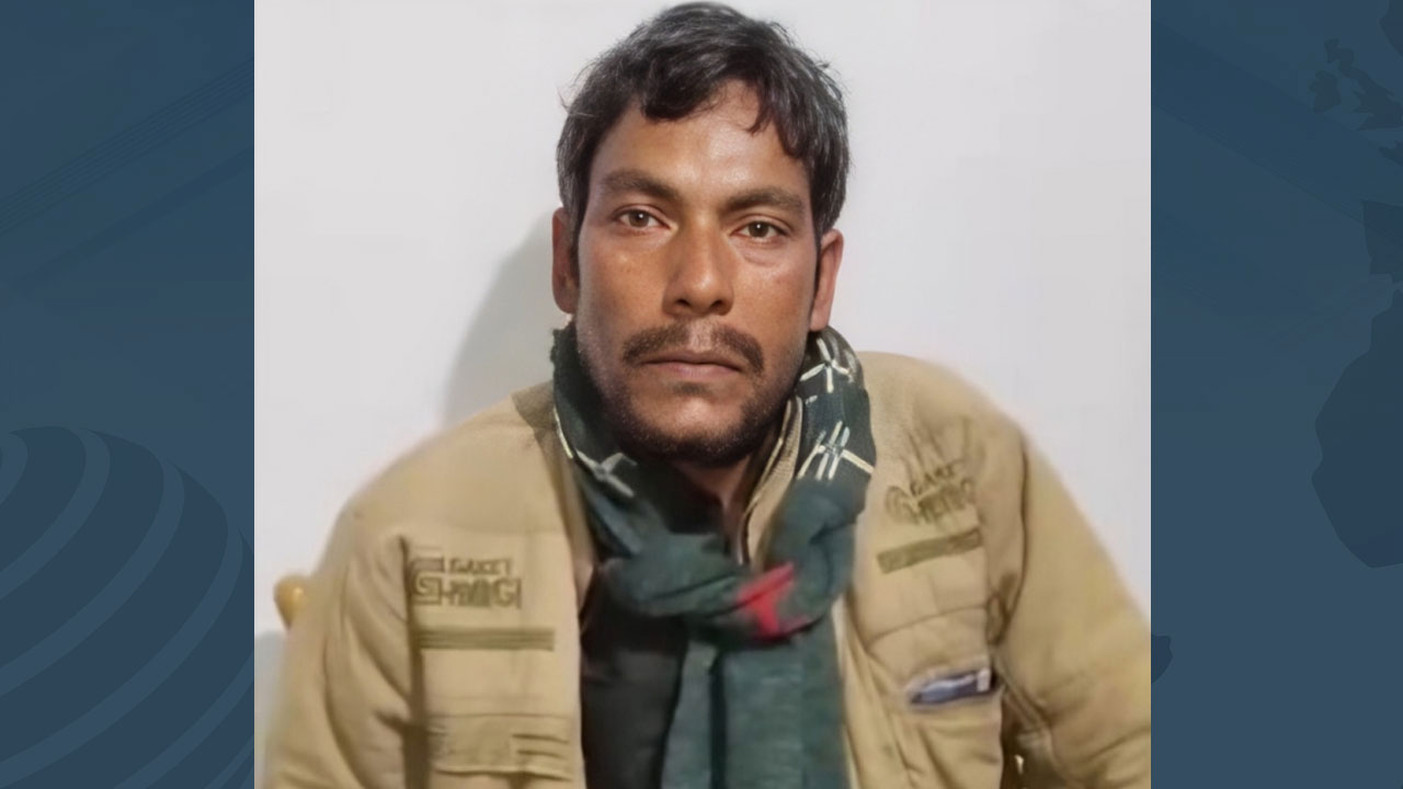 ভ্যানচালককে নির্যাতনের অভিযোগ ম্যাজিস্ট্রেটের বিরুদ্ধে