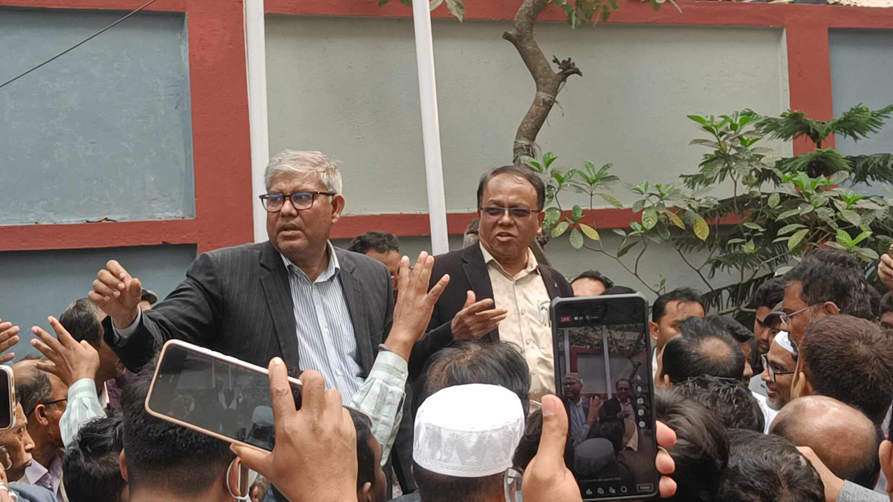 dhakapost