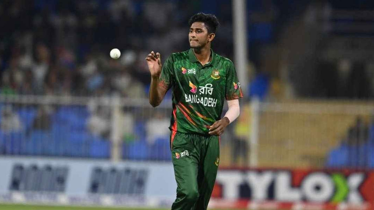 প্রথম পাওয়ার প্লেতে বাংলাদেশের প্রাপ্তি দুই উইকেট