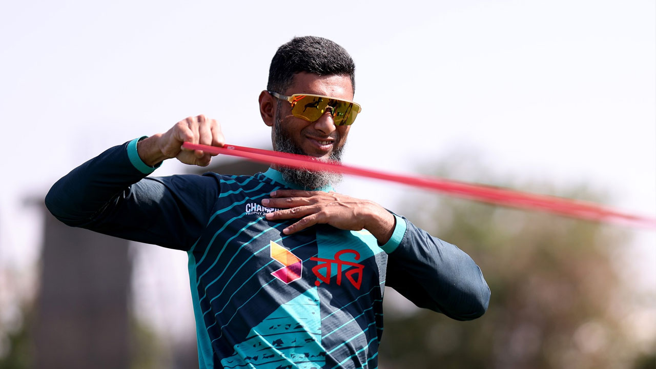 নিউজিল্যান্ডের বিপক্ষে মাহমুদউল্লাহর খেলা নিয়ে যা বললেন কোচ