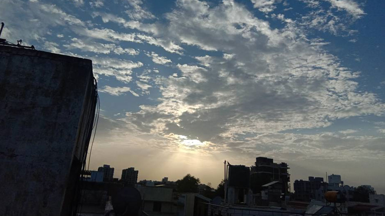 বৃহস্পতিবার থেকে কমবে দিন-রাতের তাপমাত্রা