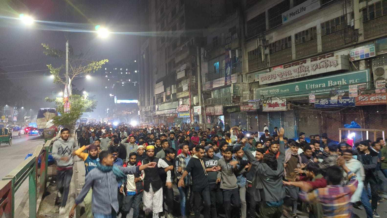 ৭ কলেজের অধিভুক্তি বাতিলই একমাত্র শান্তিপূর্ণ সমাধান 