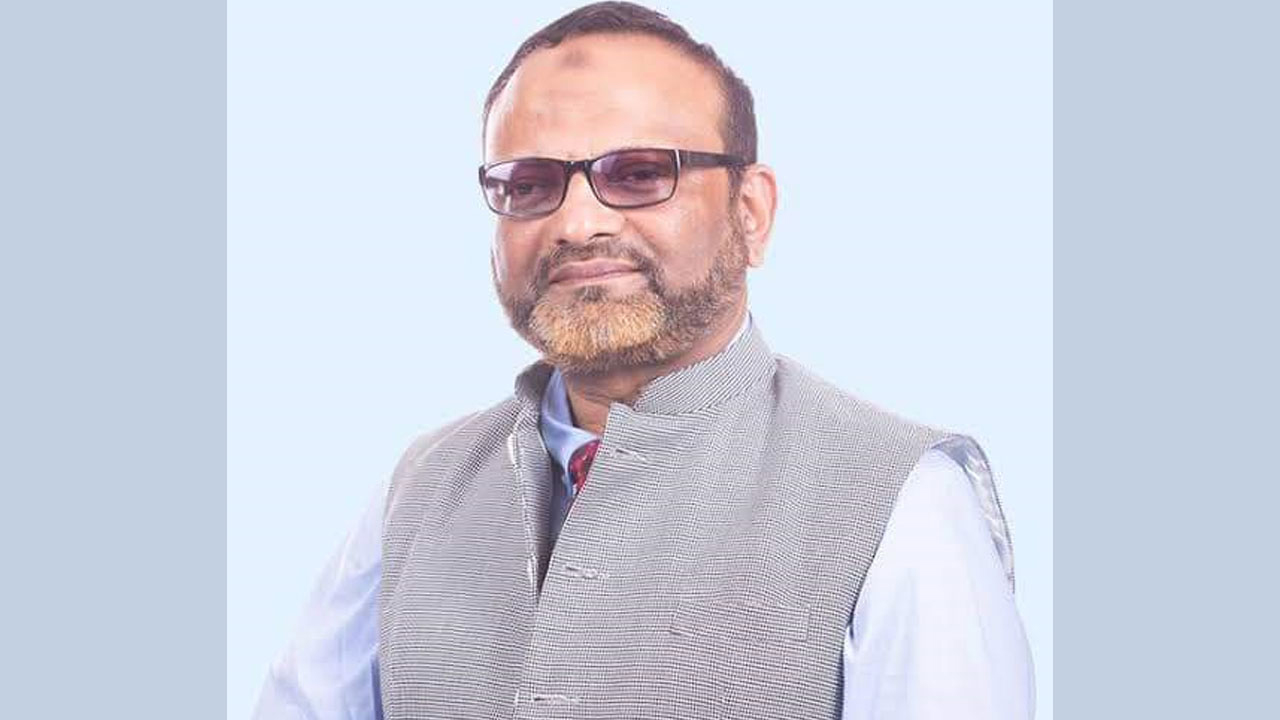 ঢাবি ও ৭ কলেজের অনাকাঙ্ক্ষিত ঘটনায় ঢাবি উপাচার্যের দুঃখ প্রকাশ