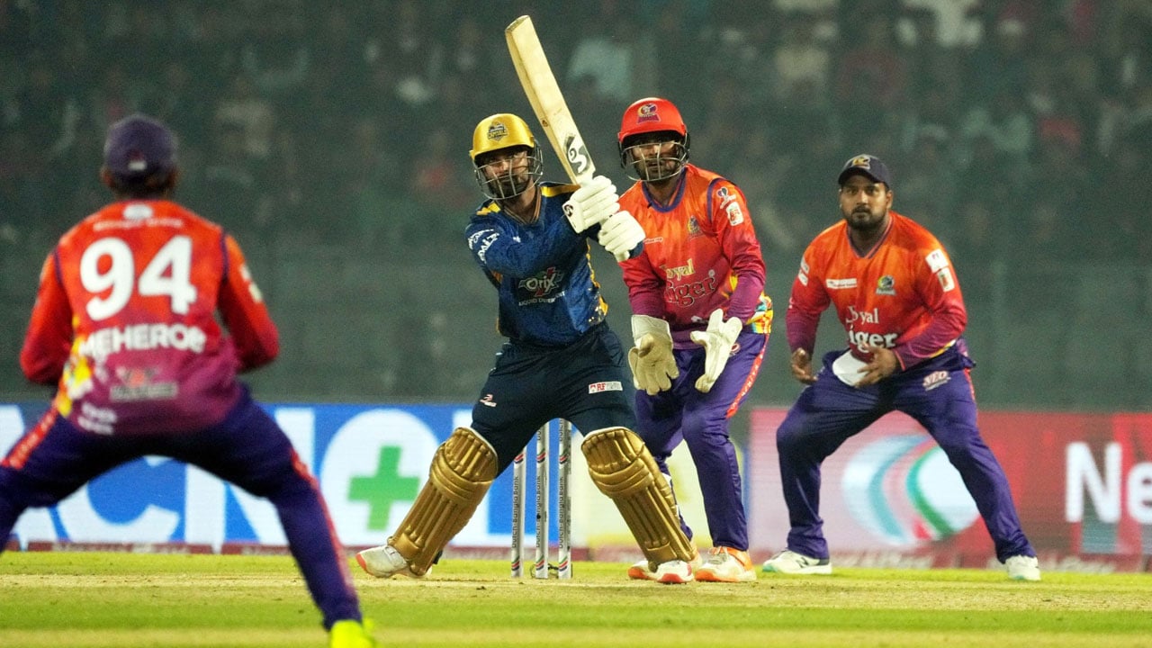 টানা ৬ হারের পর ঢাকার রাজকীয় ফেরা