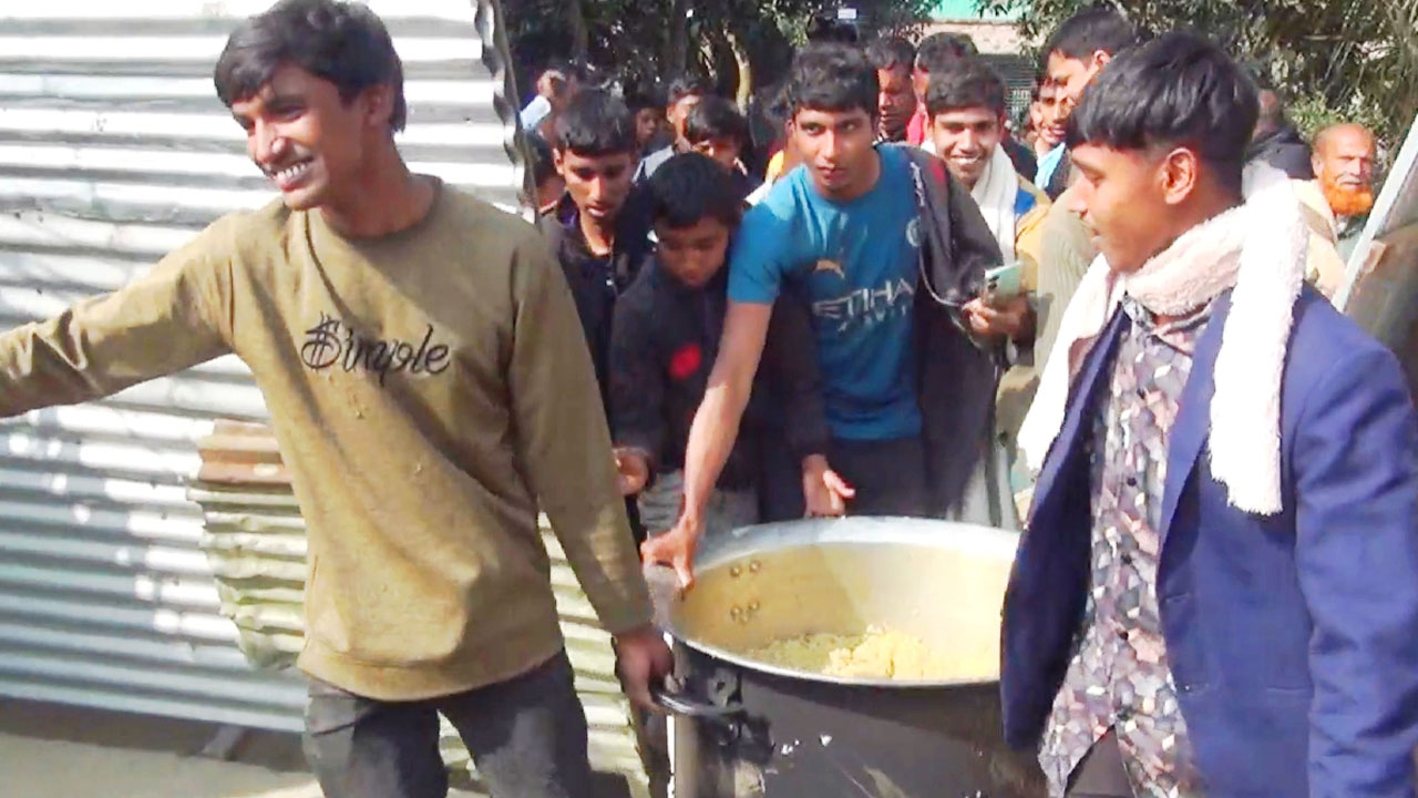 গরু চুরি করে বিএনপি নেতা ও তার স্ত্রীর ভূরিভোজের আয়োজন, অতঃপর...