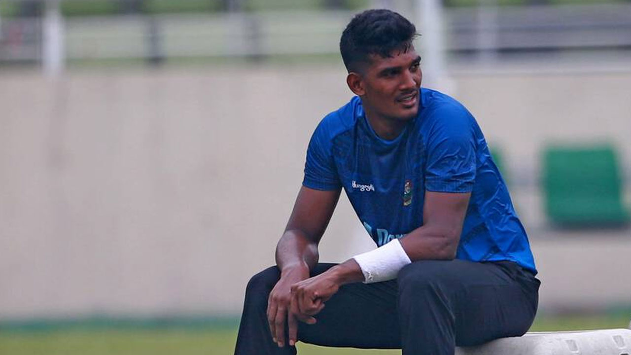 শেষ সময়ে মুশফিককে দলে ভেড়াল খুলনা টাইগার্স