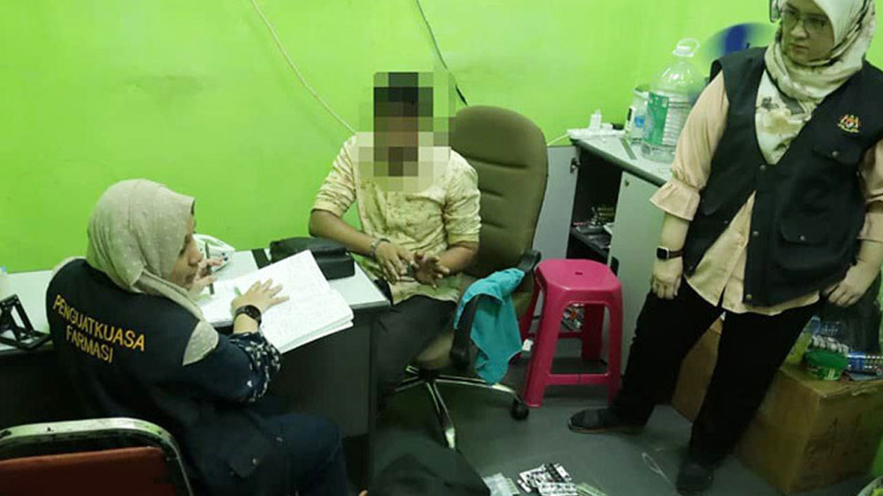 মালয়েশিয়ায় ১০ বাংলাদেশি ভুয়া চিকিৎসক গ্রেপ্তার