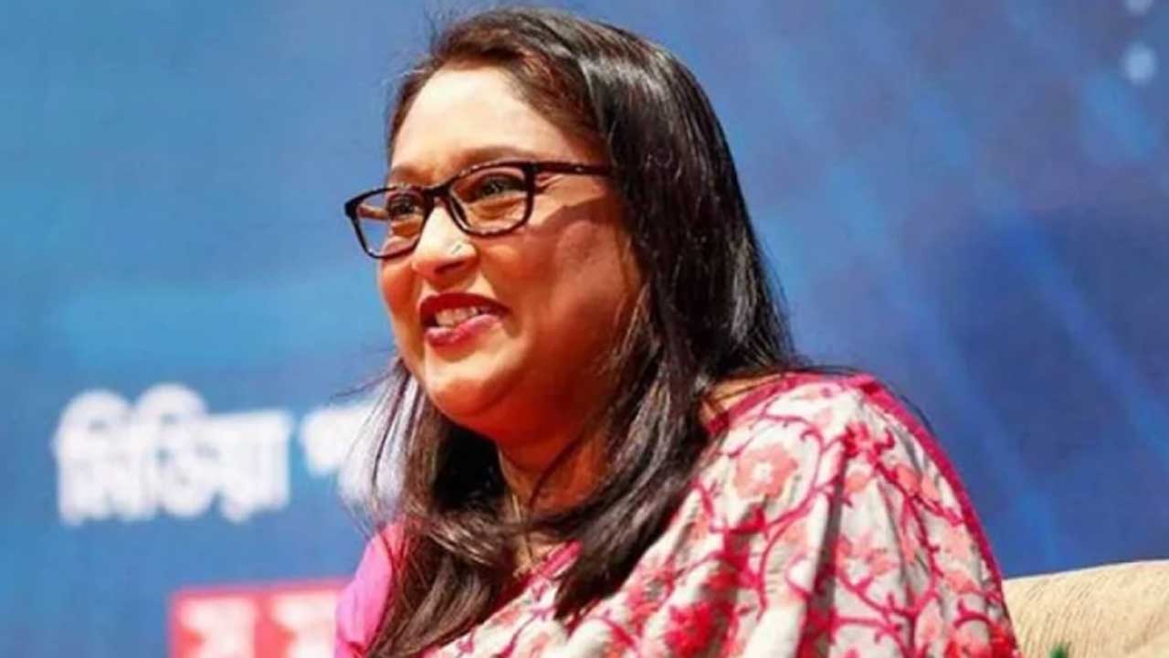 বিশ্ব স্বাস্থ্য সংস্থার পদ নেওয়ার সময় পুতুল কানাডার নাগরিক ছিলেন