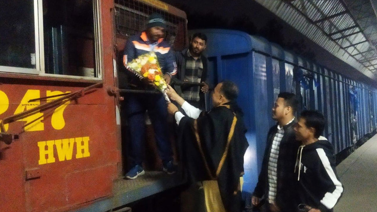 ভারত থেকে এলো ২৪৫০ টন চাল