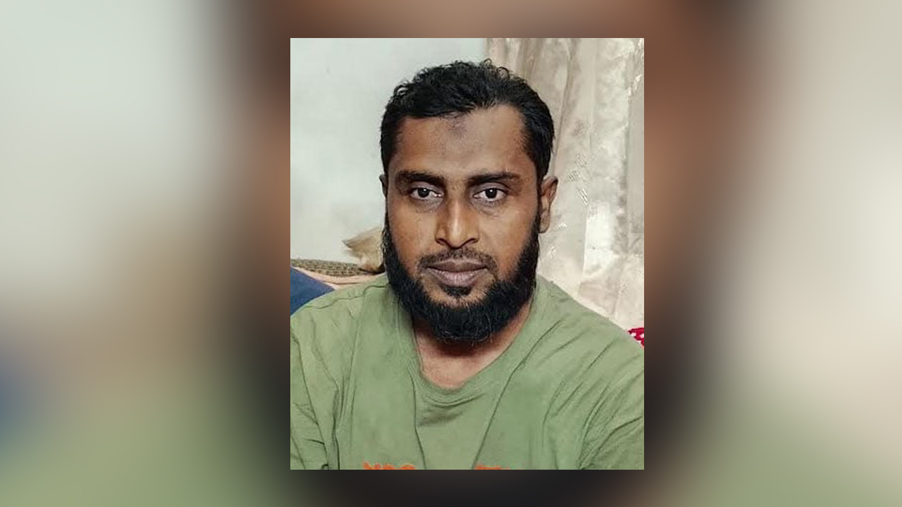 শরীরে ২৫০টি গুলি, যন্ত্রণায় কাতরাচ্ছেন মাইনুদ্দিন