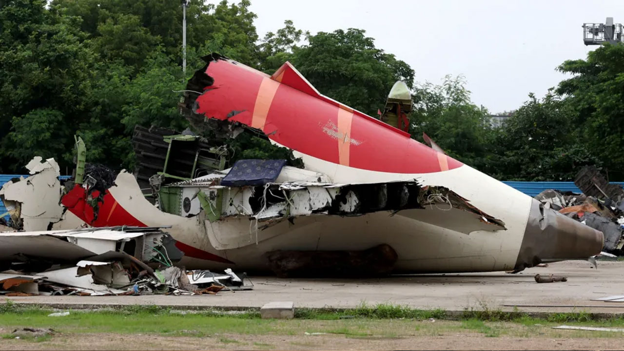 ভারতে সকল বোয়িং বিমানের জ্বালানি সুইচ পরীক্ষা করার নির্দেশ