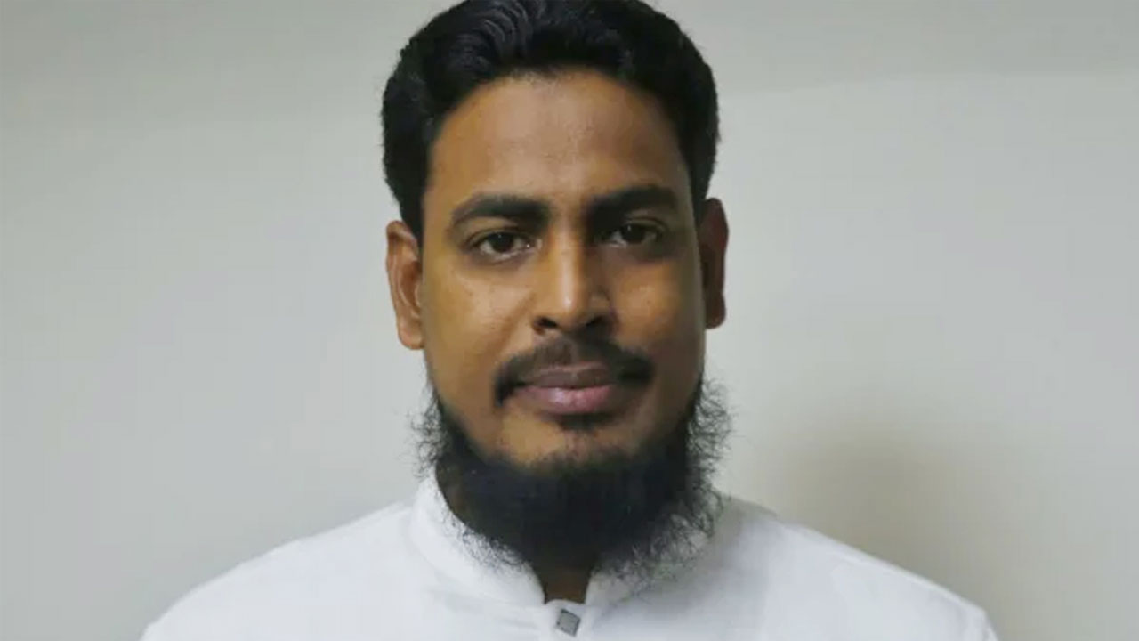 ‘ভাঙা পায়ে বিএনপি ব্যান্ডেজ করেছে কিন্তু জোড়া লাগাতে গিয়ে বেঁকে বসেছে’