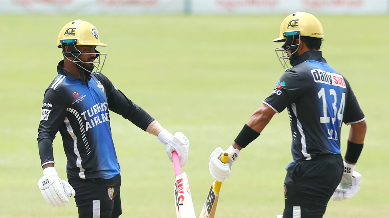 ৭৯ রানেই অলআউট, তবুও অপরাজেয় থেকে ফাইনাল খেলবে রংপুর