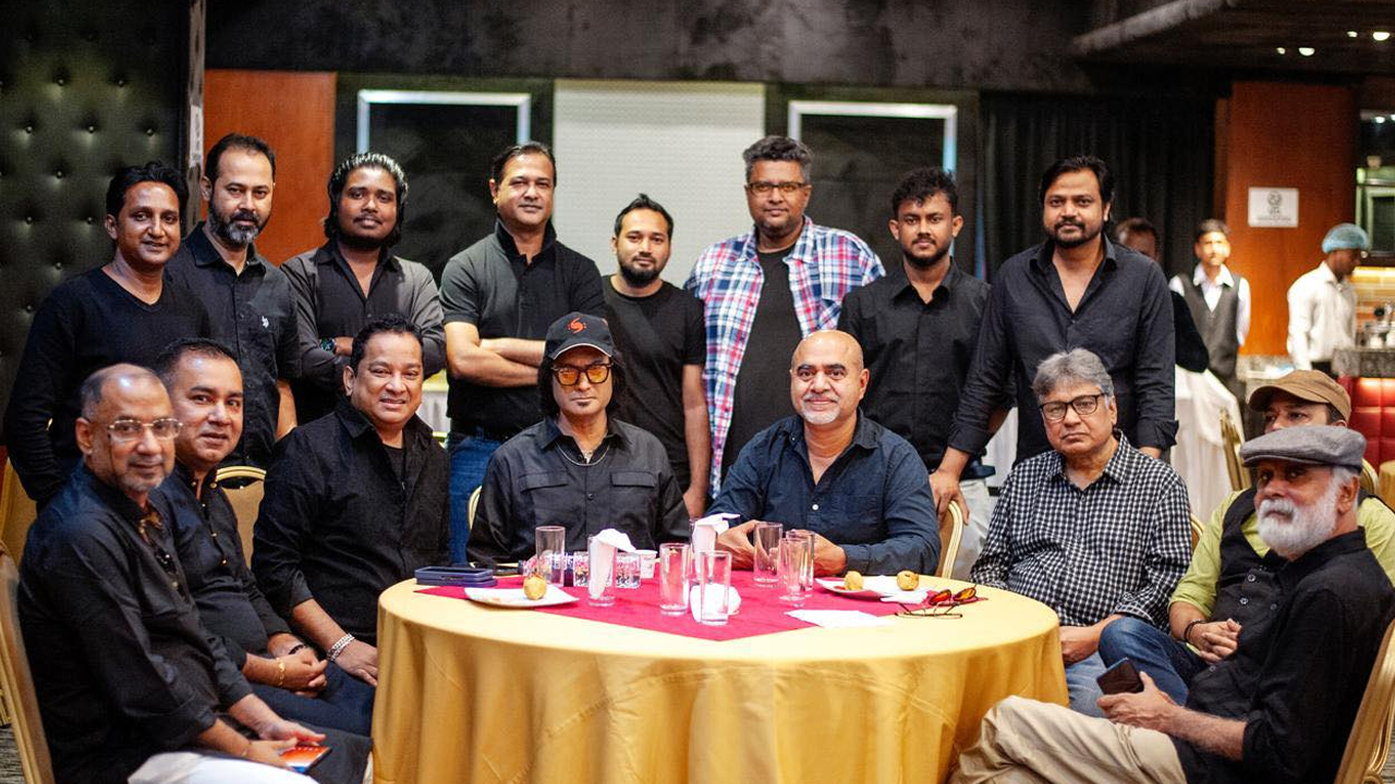 সংগীতশিল্পী শাফিনকে নিয়ে আবেগঘন পোস্ট আসিফের