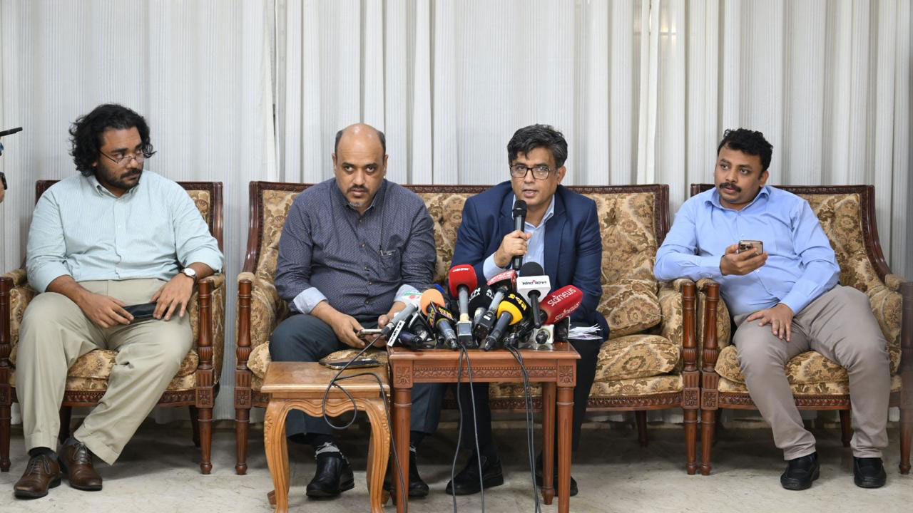 ভোটের দিন ইন্টারনেট সচল রাখতে করণীয় নির্ধারণের নির্দেশ প্রধান উপদেষ্টার