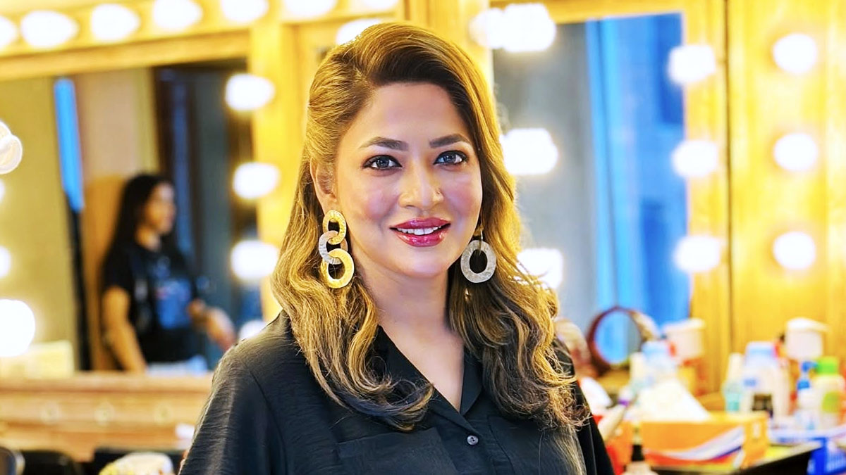 ‘তারা মনে করে— আমি খারাপ মেয়ে, এটা ডিজার্ভ করি’