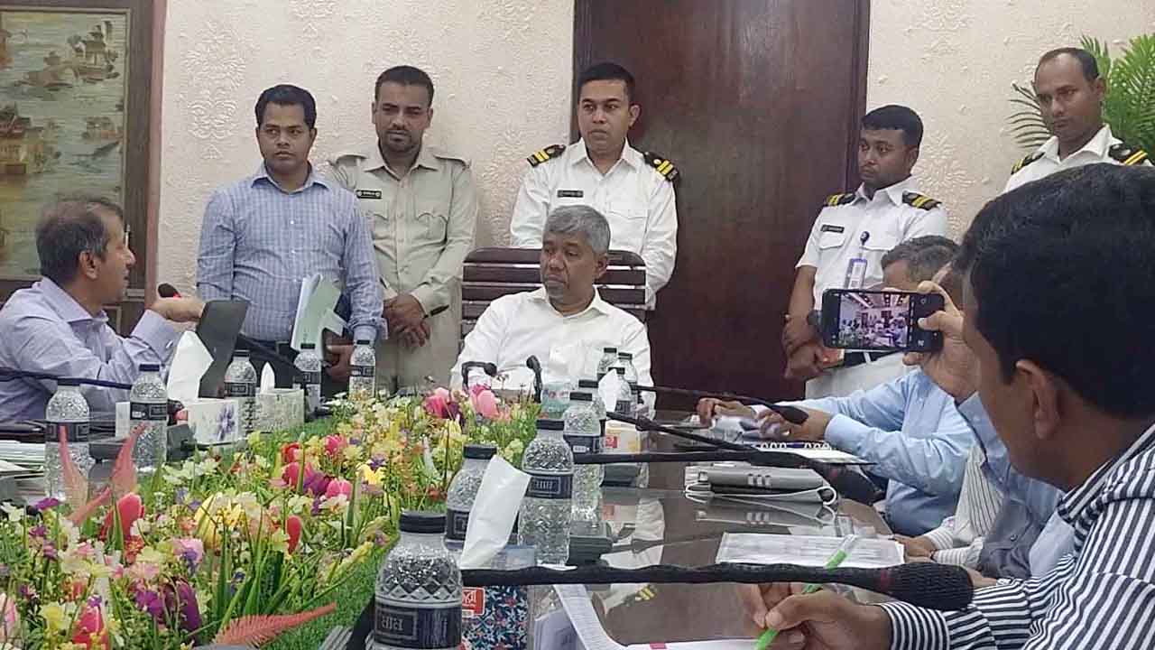 মোংলা বন্দরের ব্যবহার বাড়াতে পারলে চট্টগ্রামের যানজট কমবে