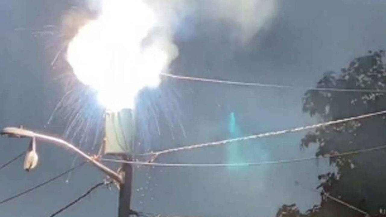 বান্দরবানে বিদ্যুৎস্পৃষ্ট হয়ে একই পরিবারের ৩ নারীর মৃত্যু