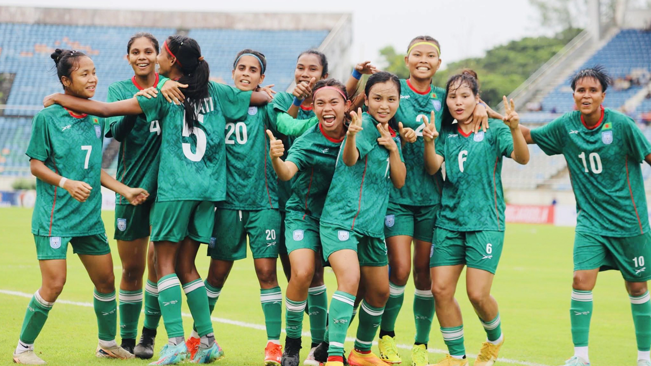 মিশন অস্ট্রেলিয়া : ঋতুপর্ণাদের বেতন-খাবার-অনুশীলন নিয়ে বাফুফের পরিকল্পনা