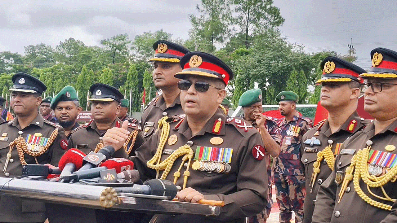 পুশইন বন্ধ হয়নি, মাঝে মধ্যে ভারতীয় ও রোহিঙ্গাদেরও পাঠাচ্ছে বিএসএফ