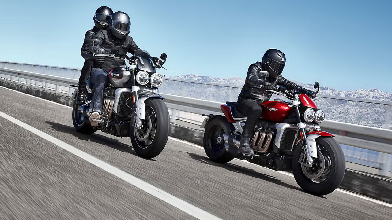 মোটরসাইকেল চালানোর ৮ টিপস : নতুন ও অভিজ্ঞ রাইডারদের জন্য দরকারি