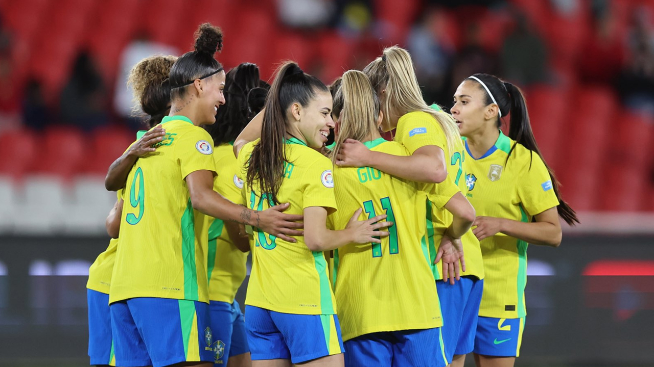 উরুগুয়েকে বিধ্বস্ত করে কোপা ফাইনাল ও অলিম্পিকে ব্রাজিল