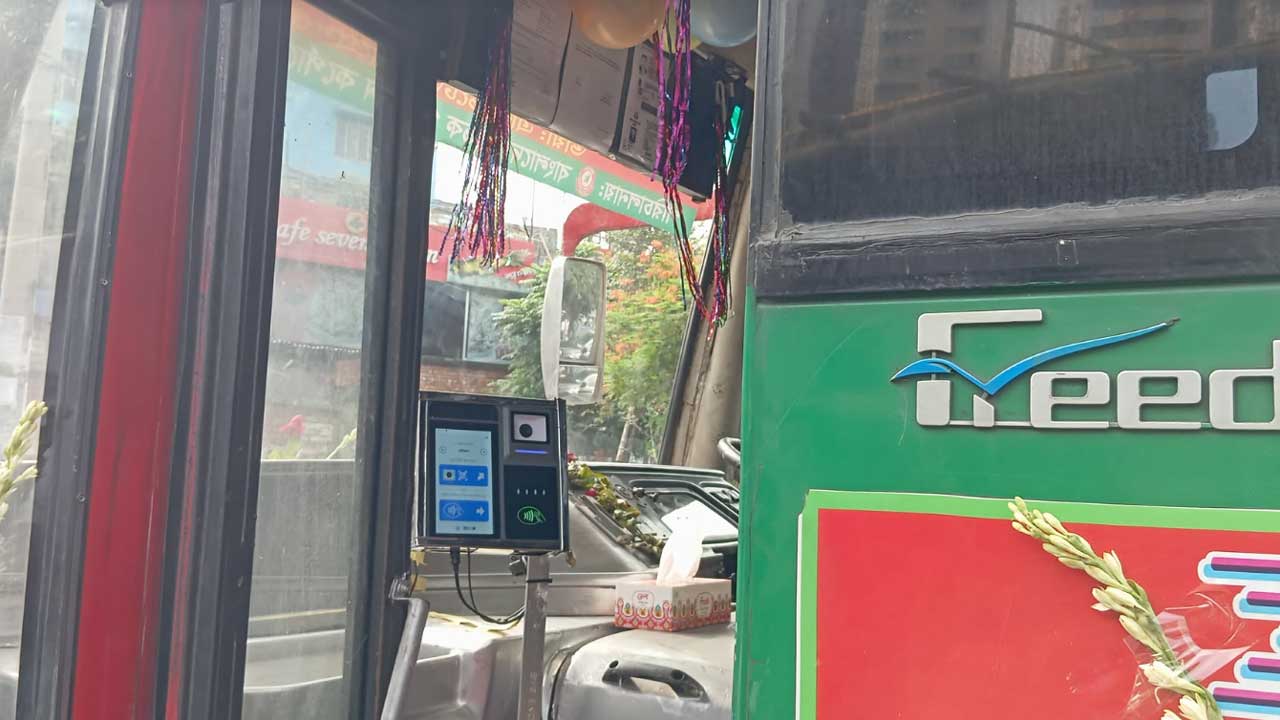 বিআরটি রুটের বিআরটিসি বাসেও ব্যবহার করা যাবে র‌্যাপিড পাস