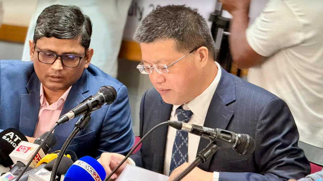 মাসে ৪০-৫০ বাংলাদেশি রোগী চিকিৎসা নিতে চীন যাচ্ছে