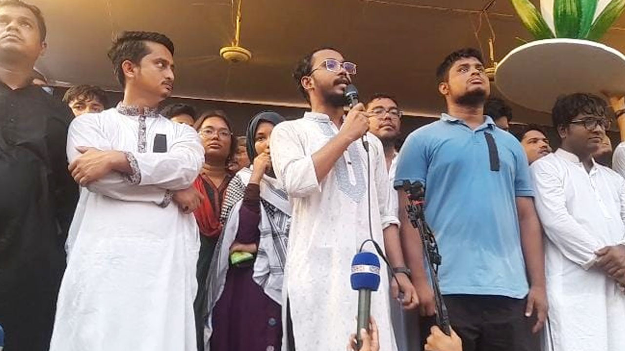 আমরা এক চাঁদাবাজ খেদাই আরেক চাঁদাবাজ এসে হাজির হয় : হান্নান মাসউদ