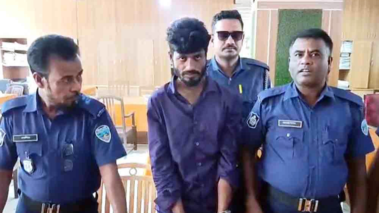 মুরাদনগরে নারীর ভিডিও ছড়ানো শাহ পরান ৫ দিনের রিমাণ্ডে