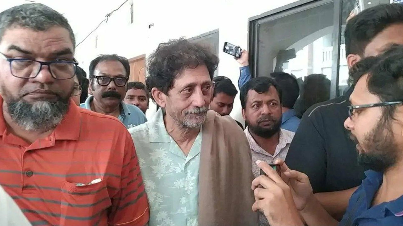 আবুল বারকাতের দুই দিনের রিমান্ড