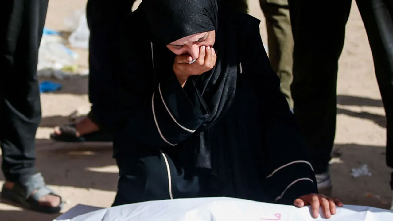 যুদ্ধবিরতির আলোচনার মধ্যেই গাজায় ইসরায়েলি হামলায় নিহত ৮২