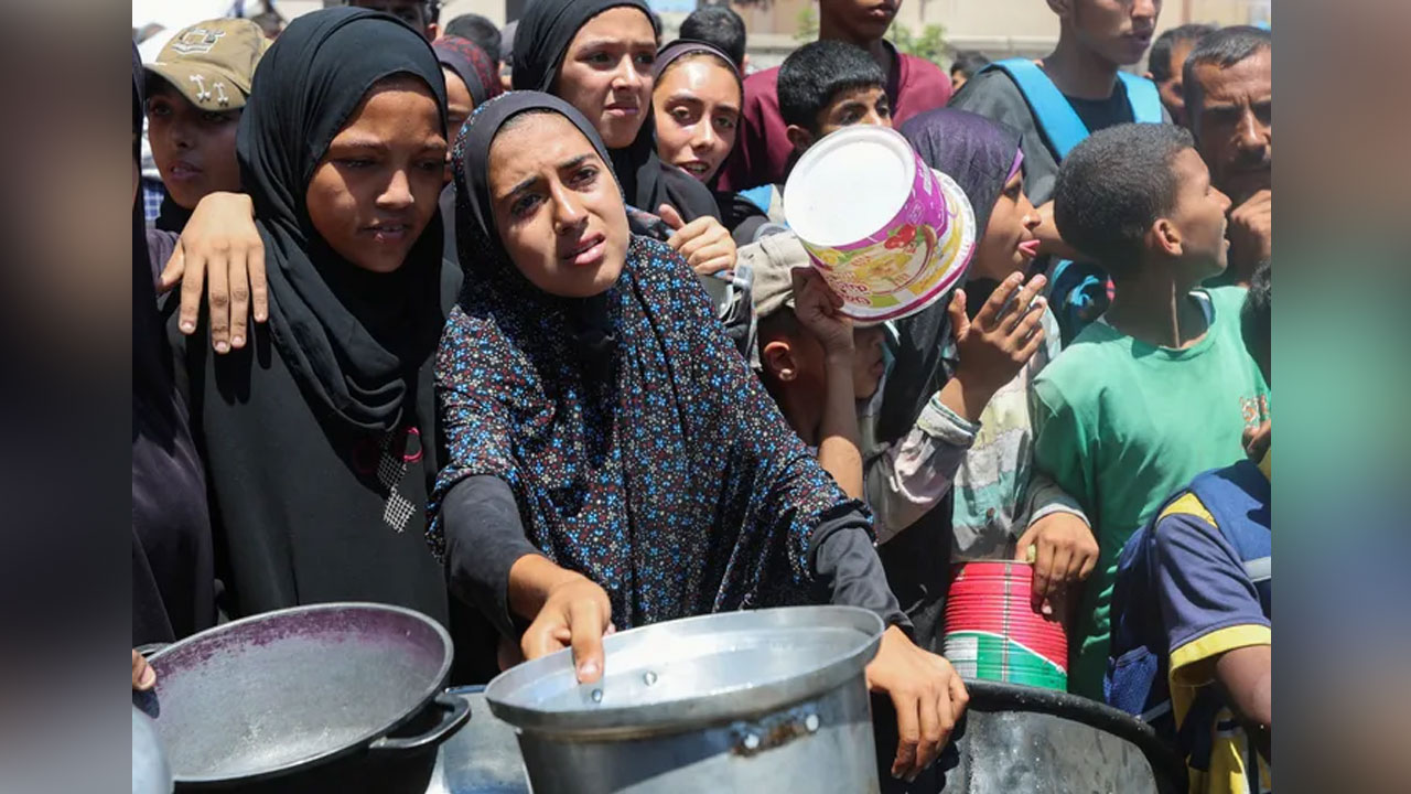 গাজায় ইসরায়েলি হামলায় নিহত আরও অন্তত ১১৫ ফিলিস্তিনি