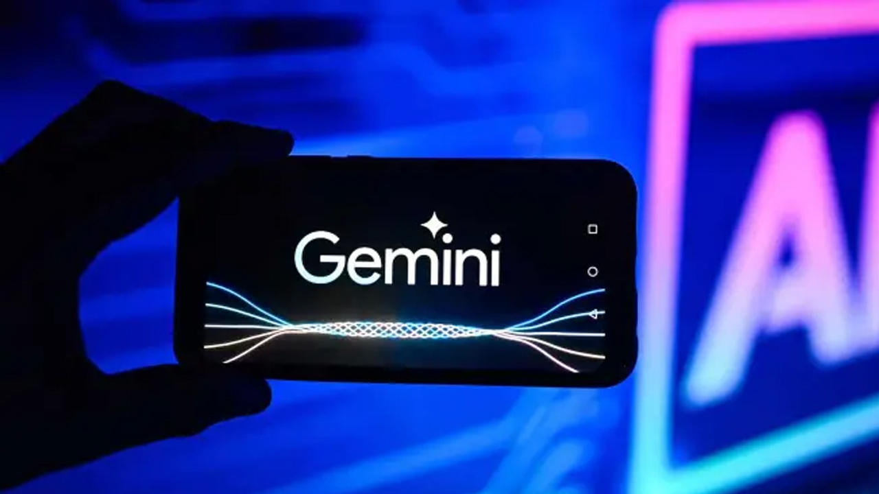 হোয়াটসঅ্যাপের ব্যক্তিগত চ্যাট পড়ছে জেমিনি, সুরক্ষিত রাখবে যে সেটিং