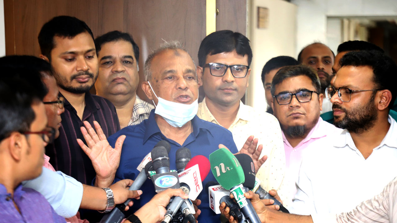 গোপালগঞ্জের পরিস্থিতি এখন শান্ত ও নিয়ন্ত্রণে রয়েছে : স্বরাষ্ট্র উপদেষ্টা