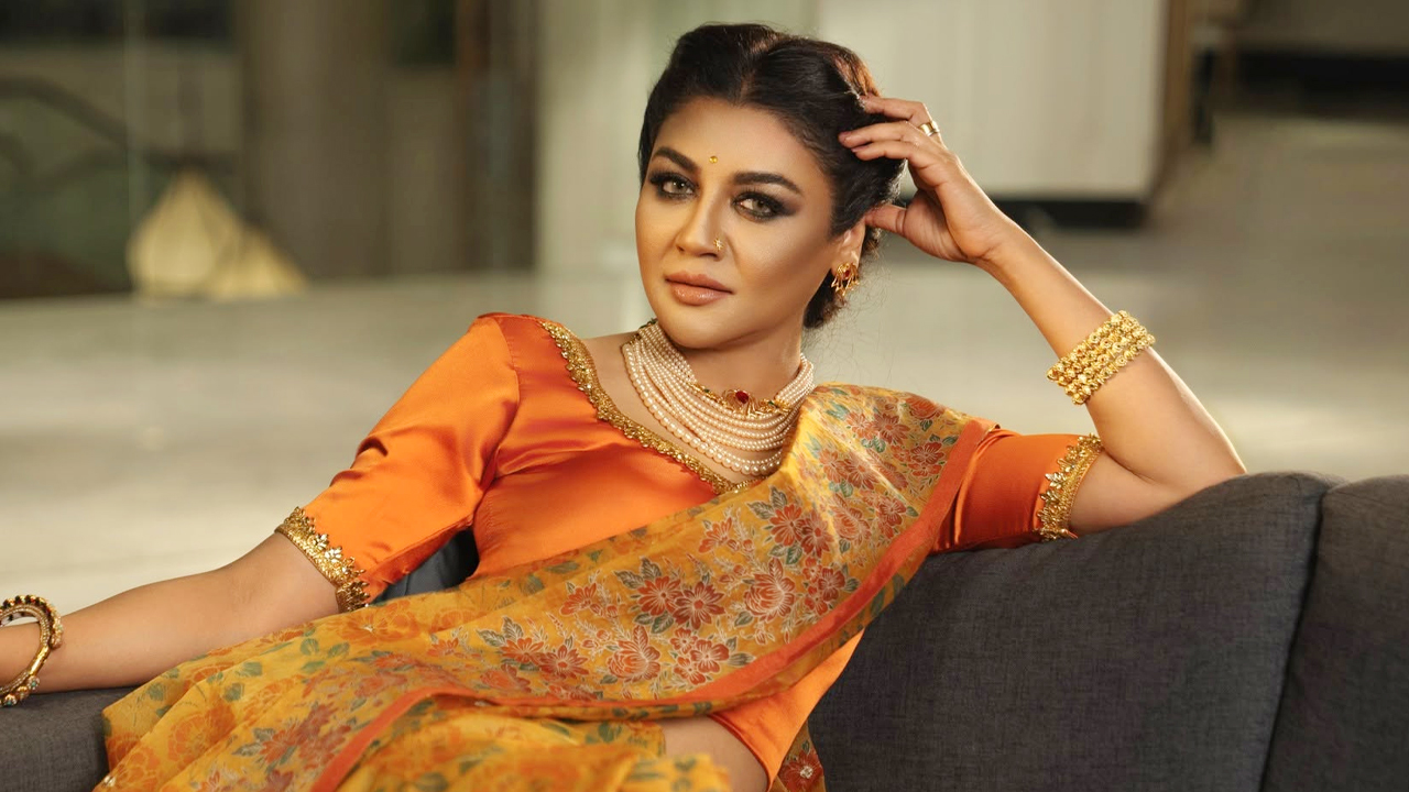 ‘পৃথিবীর অন্য কোনো শহরকে কলকাতার মতো মনে হয় না’