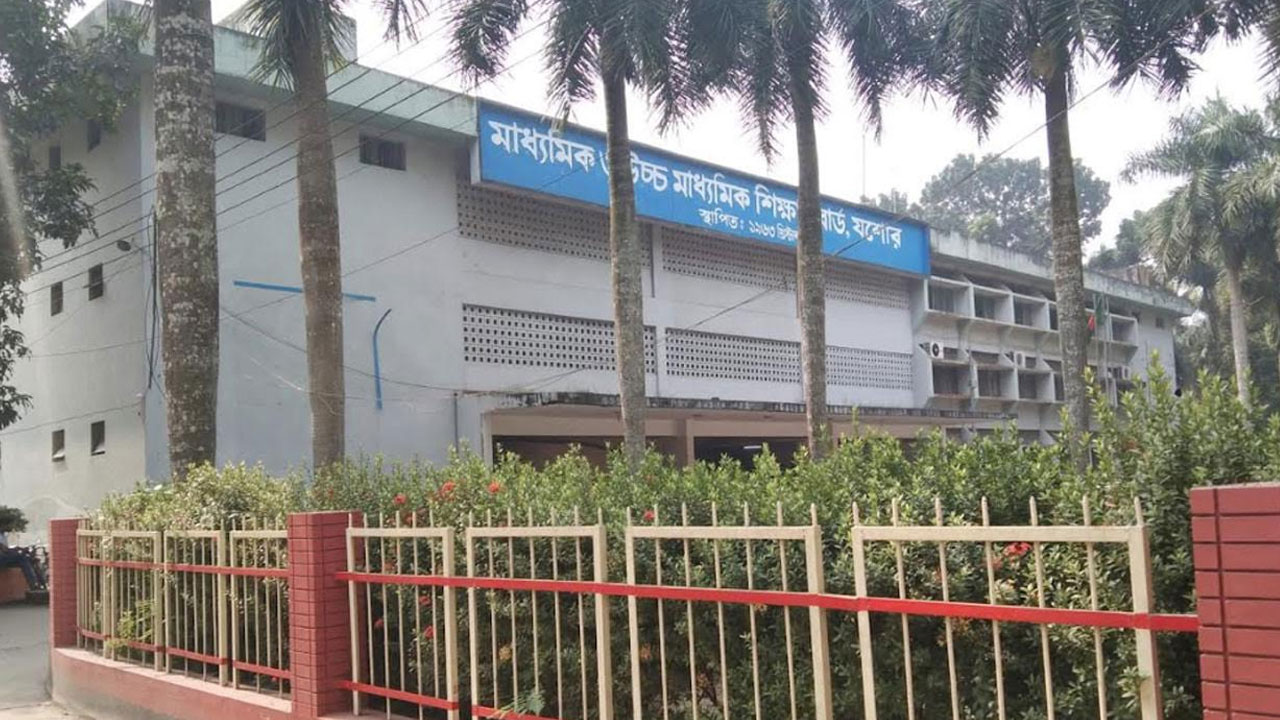 যশোর বোর্ডে ৫০ হাজার খাতা পুনর্নিরীক্ষার আবেদন