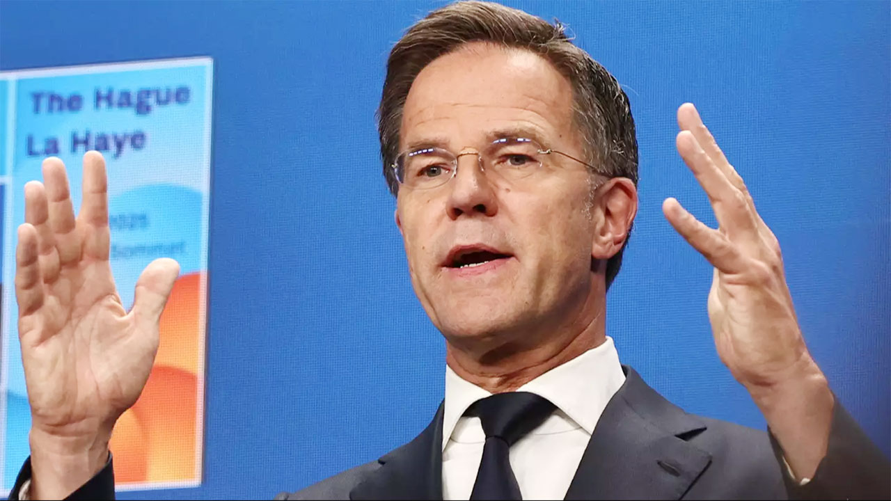 তৃতীয় বিশ্বযুদ্ধের সতর্কবার্তা দিলেন ন্যাটো মহাসচিব