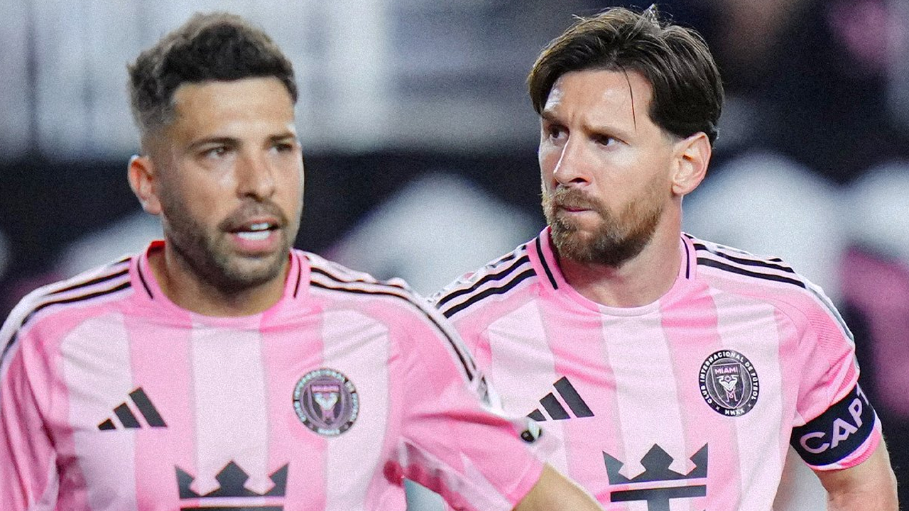 শেষ পর্যন্ত নিষিদ্ধ হলেন মেসি-আলবা, মায়ামির ক্ষুব্ধ প্রতিক্রিয়া