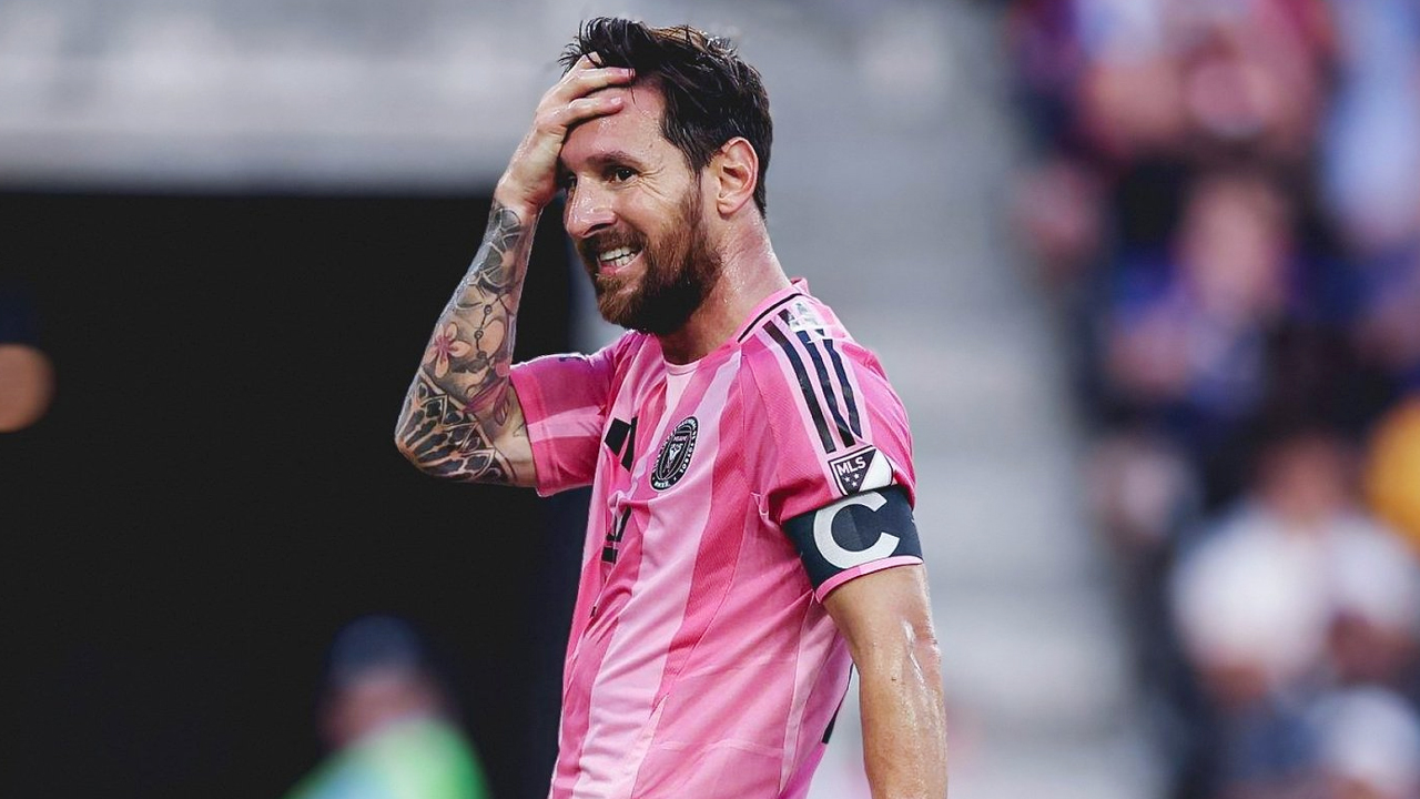 থামল মেসির রেকর্ড গোলের যাত্রা, মায়ামিরও বড় হার