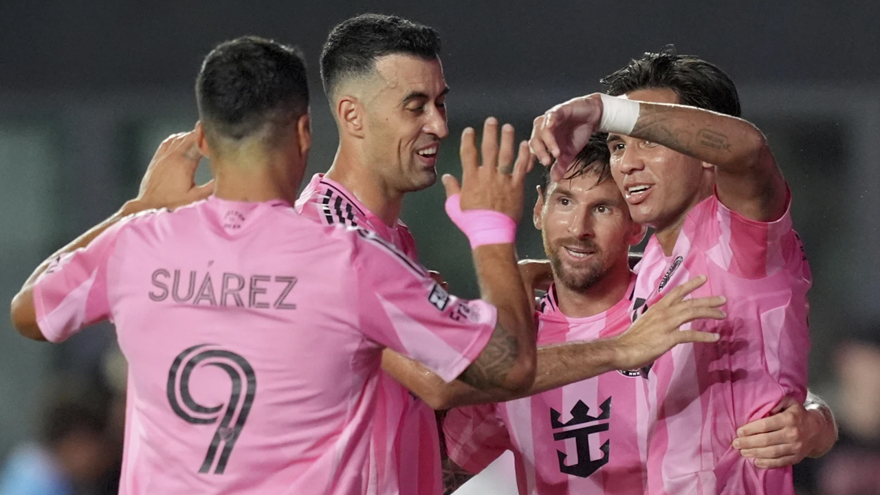 ডি পলের অভিষেক, নিষেধাজ্ঞা থেকে ফিরে জোড়া অ্যাসিস্টে জেতালেন মেসি