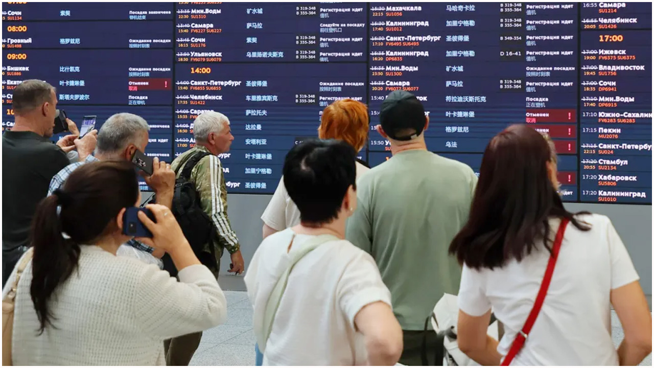 ইউক্রেনের ভয়াবহ ড্রোন হামলায় মস্কোজুড়ে বিমানবন্দর বন্ধ