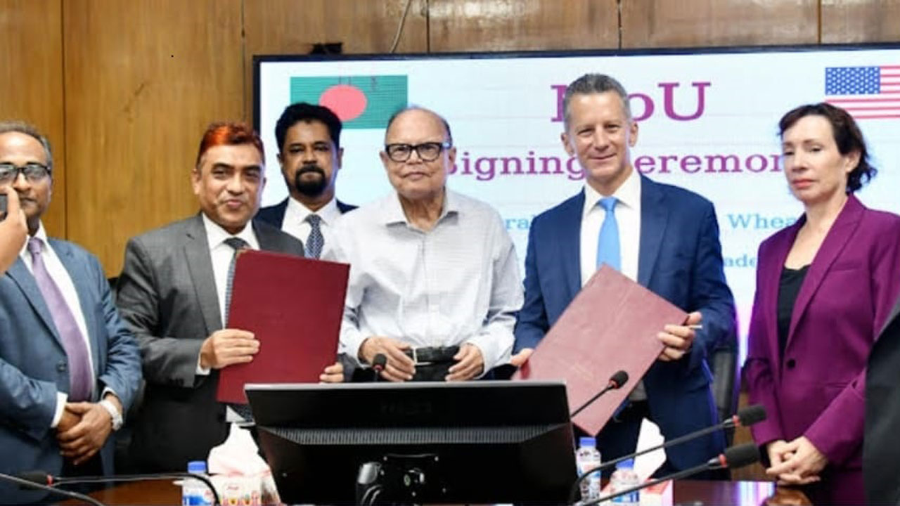 আমেরিকা থেকে বছরে সাত লাখ টন গম কিনবে বাংলাদেশ, এমওইউ স্বাক্ষর