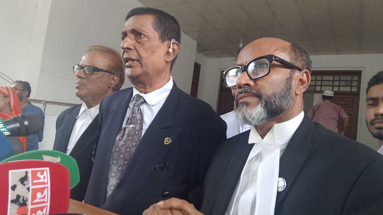 ৪১ বছরের আইনি লড়াই : ২০ লাখ টাকা পাচ্ছেন কুষ্টিয়ার হরেন্দ্রনাথ