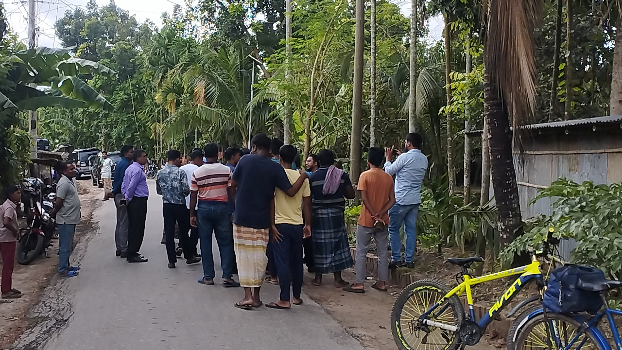 রাস্তা নির্মাণে কৃষকের জমি দখলের সত্যতা পেল দুদক